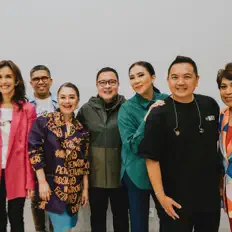 True Worshippersを聴いたり、ミュージックビデオを鑑賞したり、経歴やツアー日程などを確認したりしましょう！
