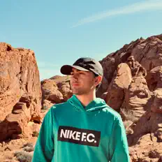 Ouça StevenTed, assista a videoclipes, leia a biografia, veja as datas das turnês e mais!