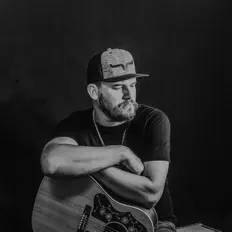 Austin English을(를) 듣고, 뮤직 비디오를 보고, 약력을 읽고, 투어 일정 등을 확인하세요!