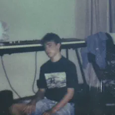 Karl_hii सुनें, म्यूज़िक वीडियो देखें, बायो पढ़ें, दौरे की तारीखें और बहुत कुछ देखें!