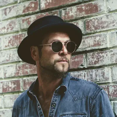 Listen to Jonathan Ben Vuilleumier, watch music videos, read bio, see tour dates & more!