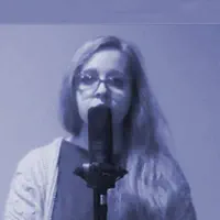 Escucha a undefined, mira videos musicales, lee su biografía, consulta las fechas de las gira y más.