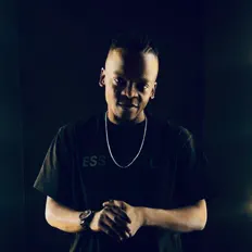 Ouça SHIBAS, assista a videoclipes, leia a biografia, veja as datas das turnês e mais!