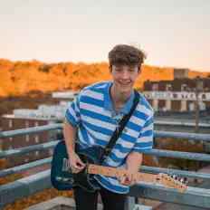 Dengarkan Ben Joseph, tonton video musik, baca bio, lihat tanggal tur & lainnya!