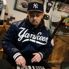 Dengarkan AKK BEATS, tonton video musik, baca bio, lihat tanggal tur & lainnya!
