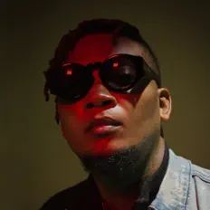 收听 Marshall Muze、观看音乐视频、阅读小传、查看巡演日期等 ！