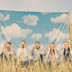 Motherfolk을(를) 듣고, 뮤직 비디오를 보고, 약력을 읽고, 투어 일정 등을 확인하세요!