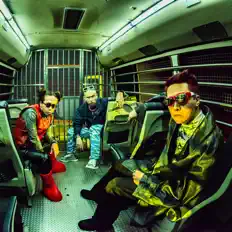 Listen to SmashRegz, watch music videos, read bio, see tour dates & more!