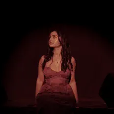 Écoutez Sanjna, regardez des vidéoclips, lisez la biographie, consultez les dates de tournée et plus encore !