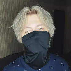 Posłuchaj wykonawcy ZYLIX, obejrzyj teledyski, przeczytaj biografię, zobacz daty tras koncertowych i nie tylko!