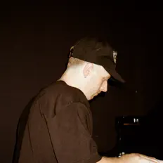 Listen to GXNXVS, watch music videos, read bio, see tour dates & more!