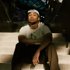 Luister naar Lasse, bekijk muziekvideo's, lees de bio, bekijk de tourdata, en meer!