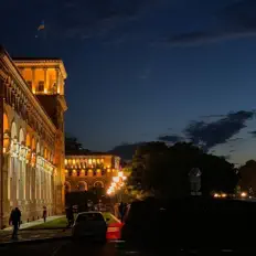 ZAVIGO dinle, müzik videolarını izle, biyografisini oku, tur tarihlerini ve daha fazlasını gör!