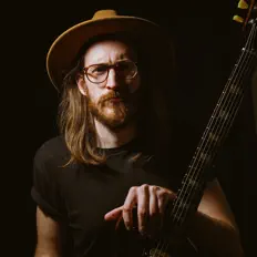 收听 Dimitris Loizos、观看音乐视频、阅读小传、查看巡演日期等 ！