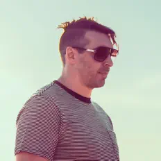 Dengarkan Converse Basin, tonton video musik, baca bio, lihat tanggal tur & lainnya!