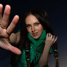 Listen to Tianda, watch music videos, read bio, see tour dates & more!