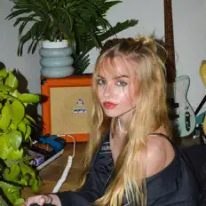 Listen to Hannah Geller, watch music videos, read bio, see tour dates & more!