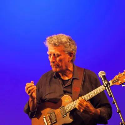 Listen to François Luthereau, watch music videos, read bio, see tour dates & more!