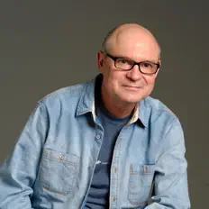 Escucha a Luiz Millan, mira videos musicales, lee su biografía, consulta las fechas de las gira y más.