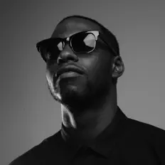 Dengarkan Vince & The Valholla Empire, tonton video musik, baca bio, lihat tanggal tur & lainnya!