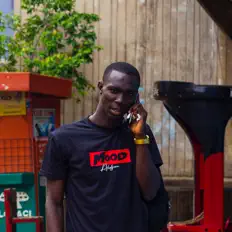 收听 Tripalium、观看音乐视频、阅读小传、查看巡演日期等 ！