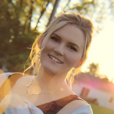 Listen to Samantha Jane, watch music videos, read bio, see tour dates & more!