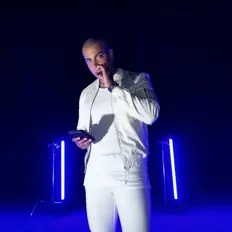 Listen to Matt Craven, watch music videos, read bio, see tour dates & more!