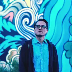 Luister naar Arthur C. Lee, bekijk muziekvideo's, lees de bio, bekijk de tourdata, en meer!