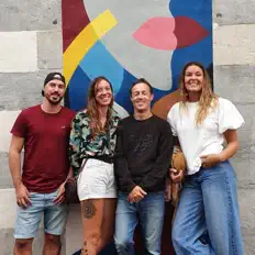 Dengarkan Shelter, tonton video musik, baca bio, lihat tanggal tur & lainnya!