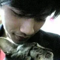 undefinedを聴いたり、ミュージックビデオを鑑賞したり、経歴やツアー日程などを確認したりしましょう！