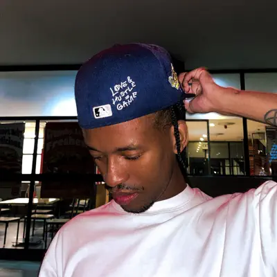 Listen to Loneboi, watch music videos, read bio, see tour dates & more!