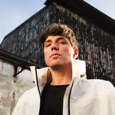 Listen to Bugo, watch music videos, read bio, see tour dates & more!