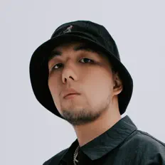 Listen to Darrem, watch music videos, read bio, see tour dates & more!