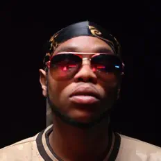 T5 सुनें, म्यूज़िक वीडियो देखें, बायो पढ़ें, दौरे की तारीखें और बहुत कुछ देखें!