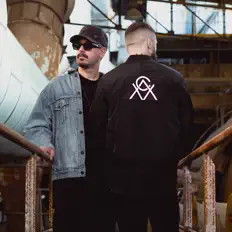 Hör dir The Ceasars an, schau dir Musikvideos an, lies die Biografie, finde Tourdaten und mehr!