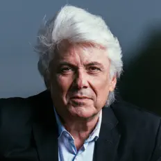 Posłuchaj wykonawcy M Soul, obejrzyj teledyski, przeczytaj biografię, zobacz daty tras koncertowych i nie tylko!