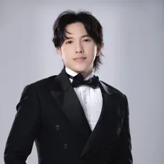 Y Thanhを聴いたり、ミュージックビデオを鑑賞したり、経歴やツアー日程などを確認したりしましょう！