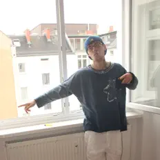 Listen to Chickenmilk dot com, watch music videos, read bio, see tour dates & more!