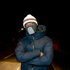 Bandz10thを聴いたり、ミュージックビデオを鑑賞したり、経歴やツアー日程などを確認したりしましょう！