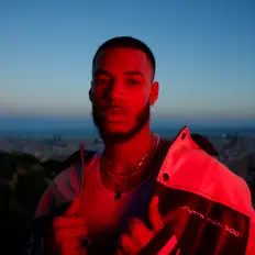 Posłuchaj wykonawcy HIKO, obejrzyj teledyski, przeczytaj biografię, zobacz daty tras koncertowych i nie tylko!