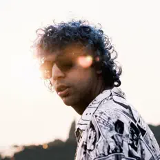 Escucha a DieWob, mira videos musicales, lee su biografía, consulta las fechas de las gira y más.