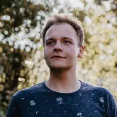 Dengarkan Daniel Helmstedt, tonton video musik, baca bio, lihat tanggal tur & lainnya!