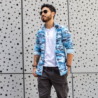 Listen to Jolezxx, watch music videos, read bio, see tour dates & more!