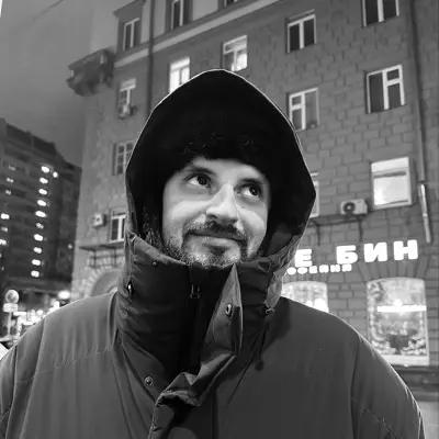 Listen to Melek, watch music videos, read bio, see tour dates & more!