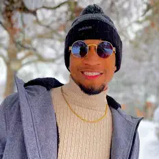 聆聽 JD、觀看音樂影片、閱讀小傳、查看巡演日期等！