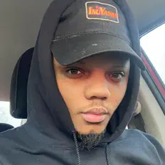 聆聽 KillaRob、觀看音樂影片、閱讀小傳、查看巡演日期等！