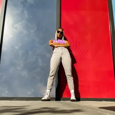 Listen to Vanessa, watch music videos, read bio, see tour dates & more!