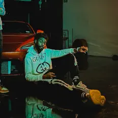 Hör dir Tgizle an, schau dir Musikvideos an, lies die Biografie, finde Tourdaten und mehr!