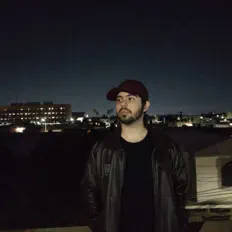 Ascolta Renox, guarda video musicali, leggi la biografia, vedi le date del tour & altro!