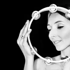 Dengarkan LoochMogooch, tonton video musik, baca bio, lihat tanggal tur & lainnya!